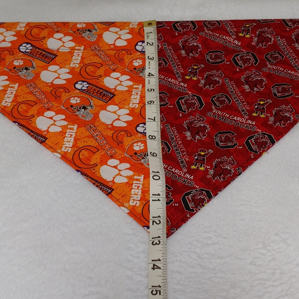 Home Made House divided Paws & Gamecocks dog bandana large - Picture 3 of 6